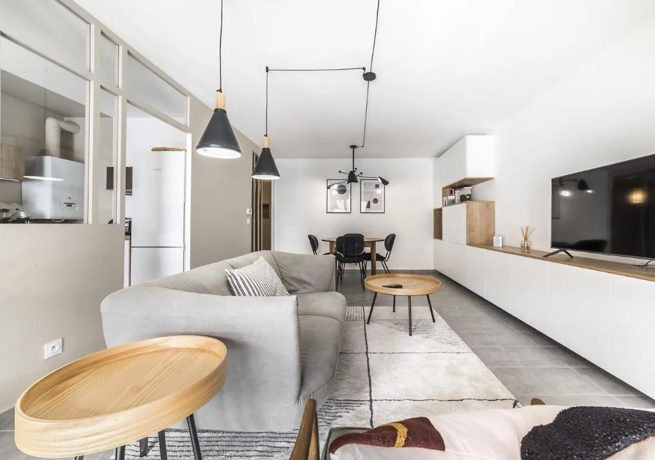 Elegant T3 Au Panier Vieux Port Avec Terrasse Privee Et Parking Apartment Marseille 0*,